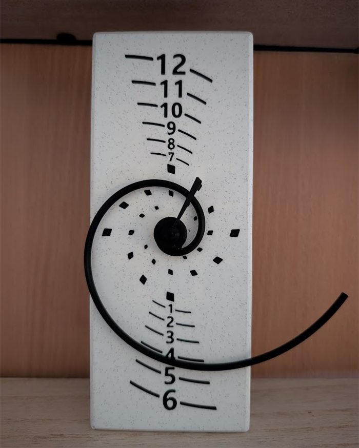 Golden Spiral Clock – Fibonacci Inspired 3D Printed Clock - Image 2